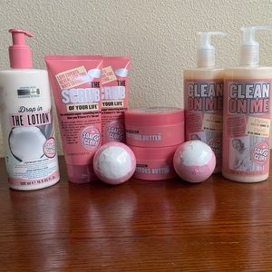 Soap & Glory Bundle